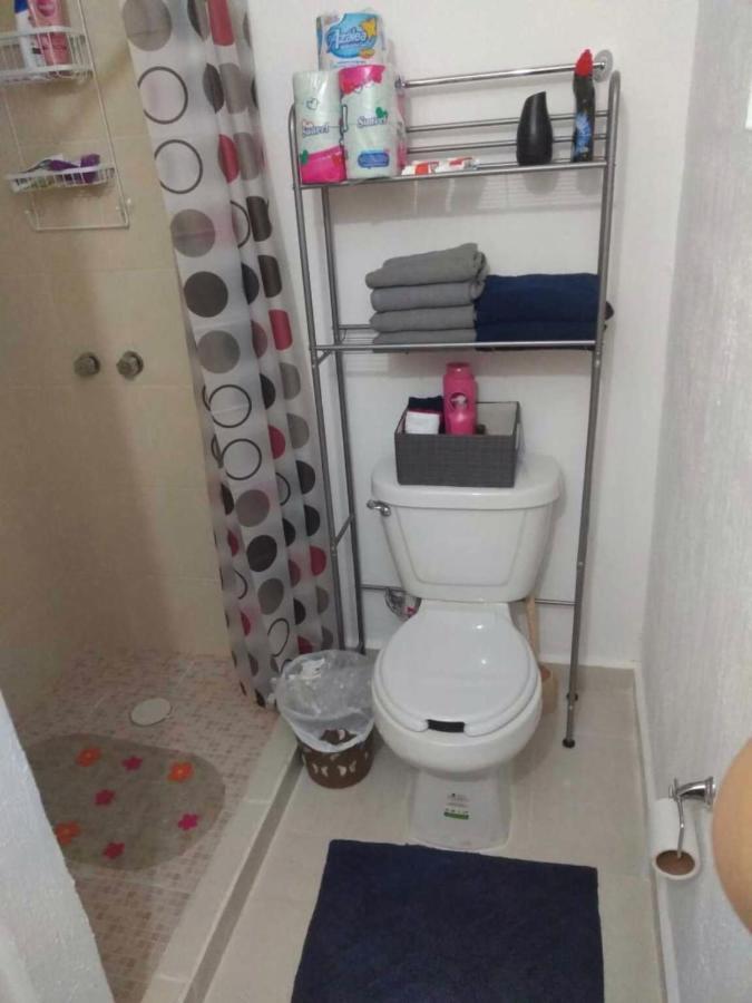 Pretty Apartment Hoestel Bacaret! 坎昆 外观 照片